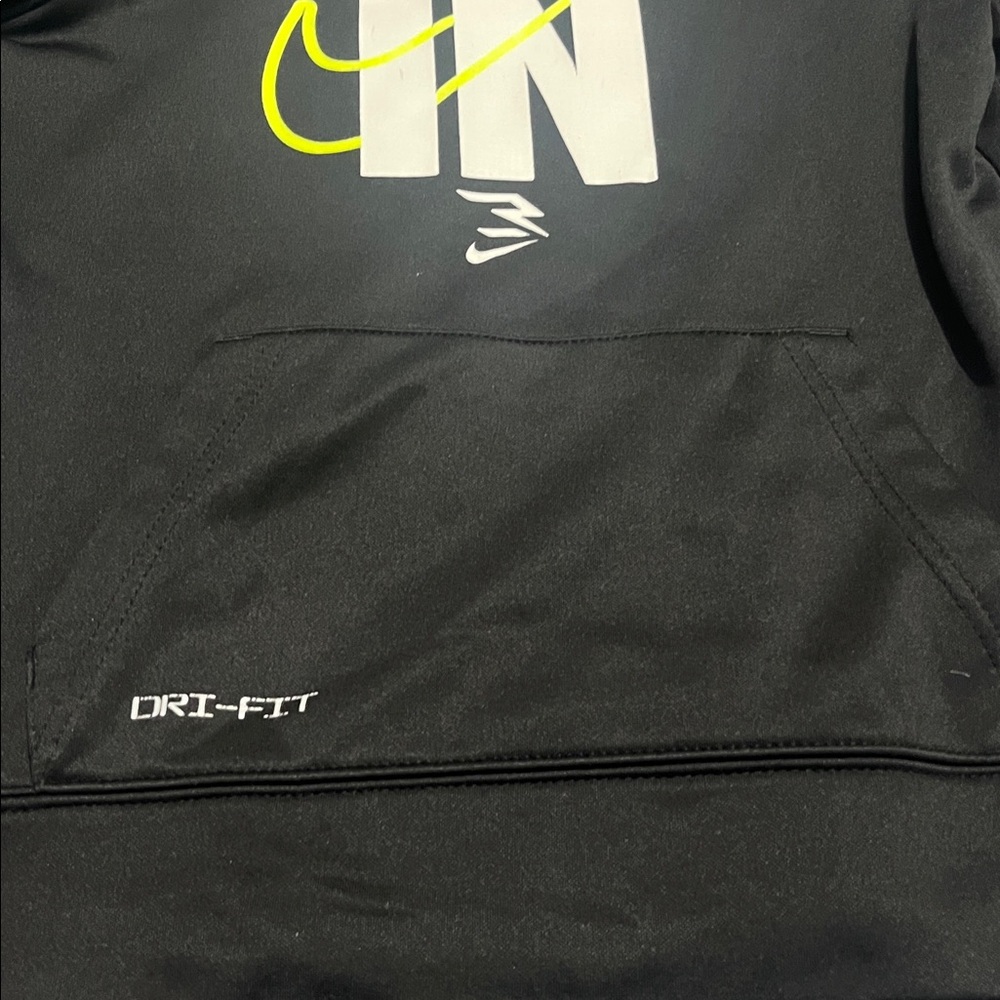 ✨Nike, dry fit hoodie ✨ - Picture 4 of 6